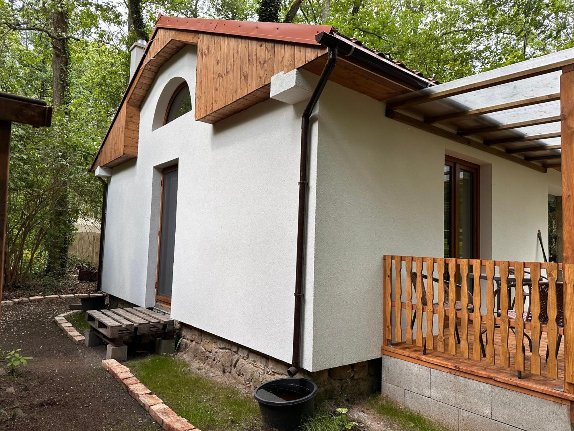 Chatinka Kersku Hradistko  Exterior photo
